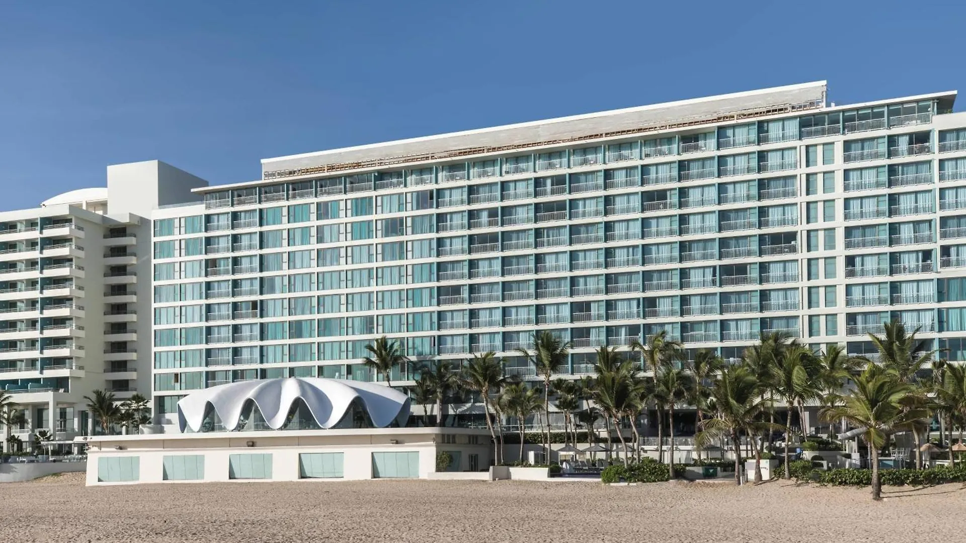 La Concha Renaissance San Juan Resort
